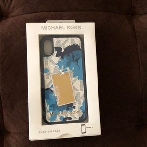 Michael Kors iPhone X snap on case